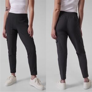 Athleta Chelsea Cargo Lined Black Pant 4